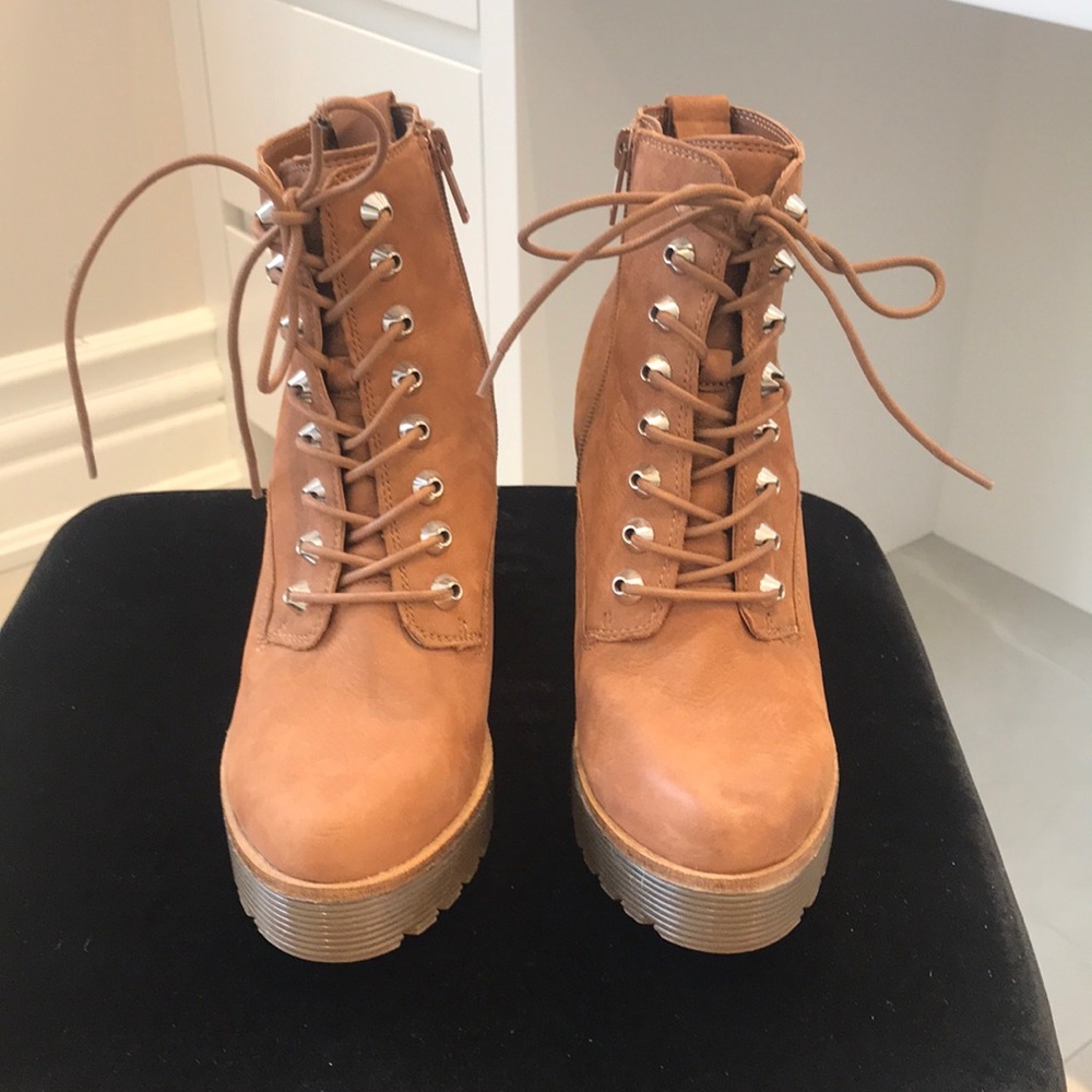 Aldo Suede Boots in Latte